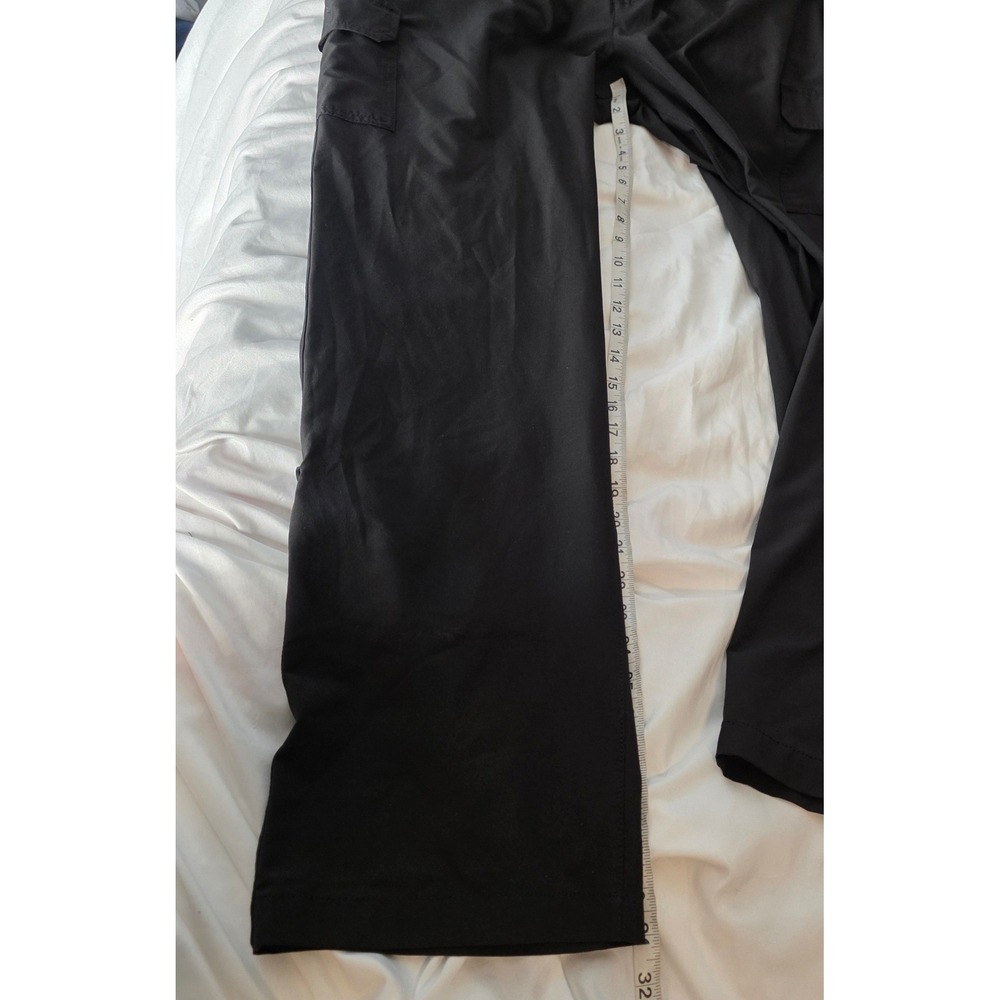 Eddie Bauer Womens Cargo Hiking Pants Size 16 Black Roll Up Leg Convertible - Picture 6 of 8